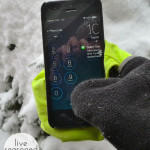 DIY : Touchscreen Compatible Gloves & Supply Giveaway!