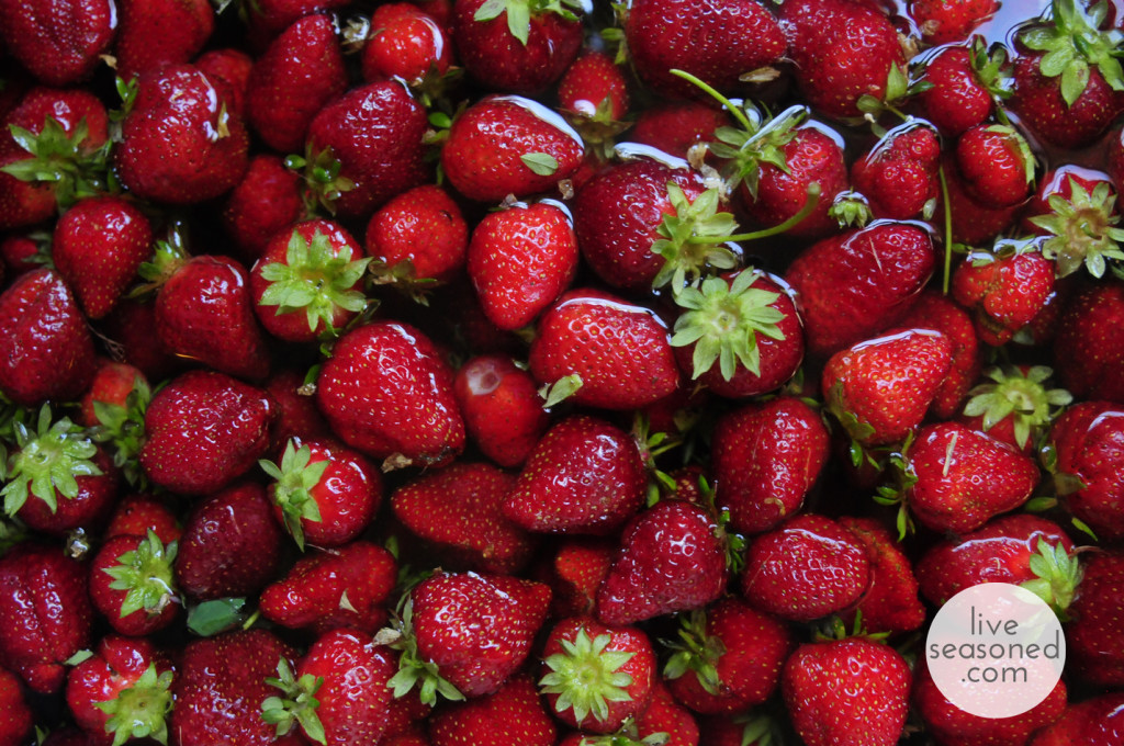 liveseasoned_spring2014_strawberries8