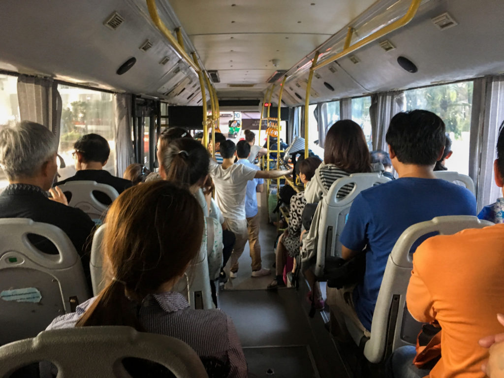 live seasoned travel bangkok bus-1