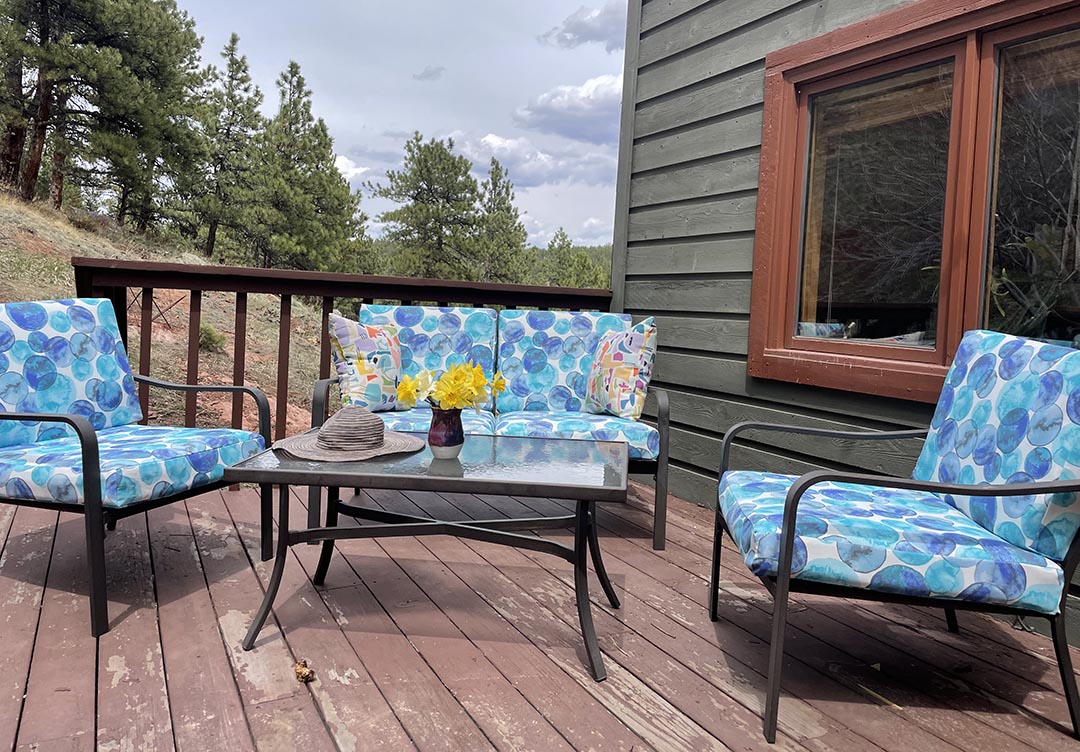 Waste Less Wednesday : Reupholster Patio Furniture